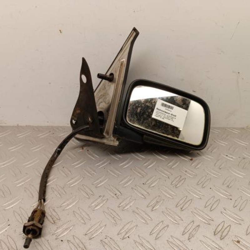 Retroviseur droit VOLKSWAGEN GOLF 2