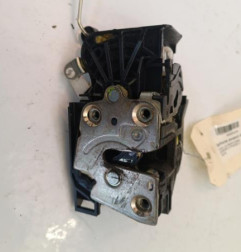 Serrure avant droit DACIA SANDERO 2