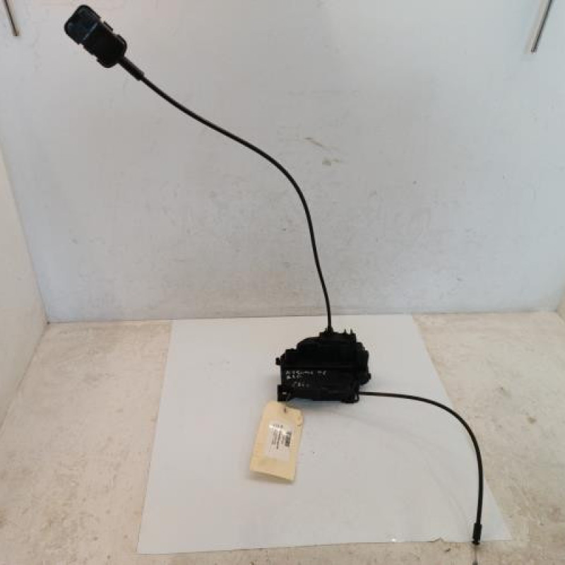 Serrure arriere gauche RENAULT CLIO 3 Serrure arriere gauche RENAULT CLIO 3
