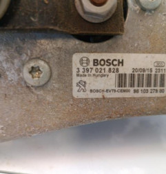 Moteur essuie glace avant PEUGEOT 308 2 SW Photo n°3