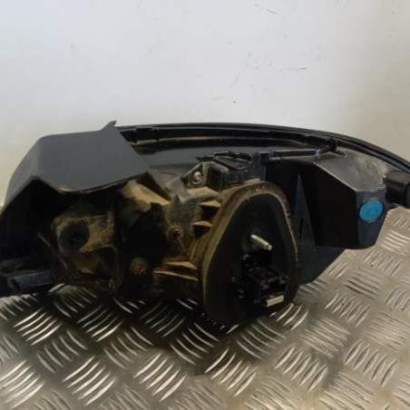 Feu arriere principal gauche (feux) PEUGEOT 208 2