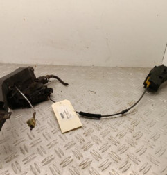 Serrure avant gauche FORD FOCUS 1