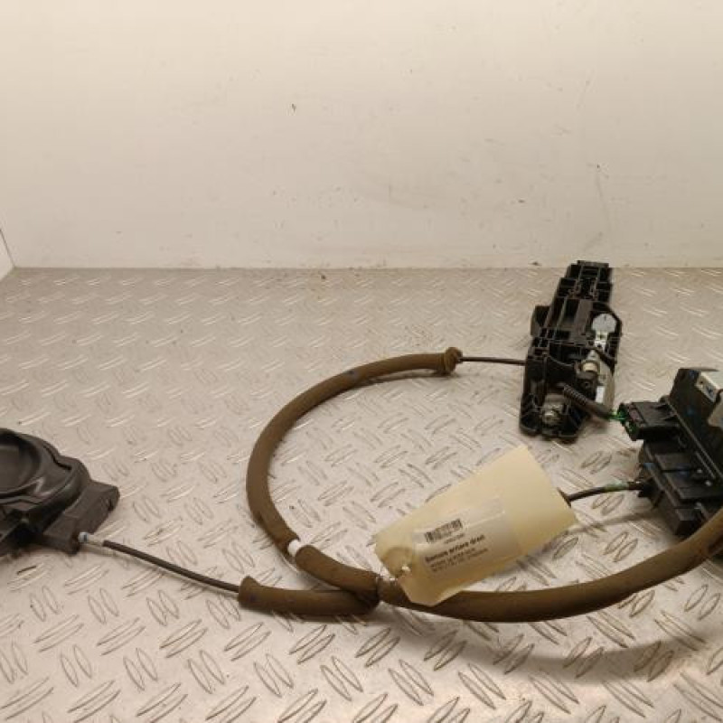 Serrure arriere droit NISSAN NOTE 2
