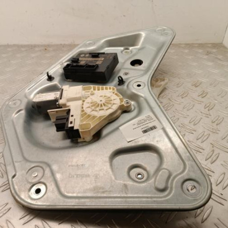Leve vitre electrique arriere droit SKODA YETI Photo n°1