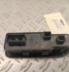 Interrupteur de leve vitre avant gauche PEUGEOT 308 1 SW