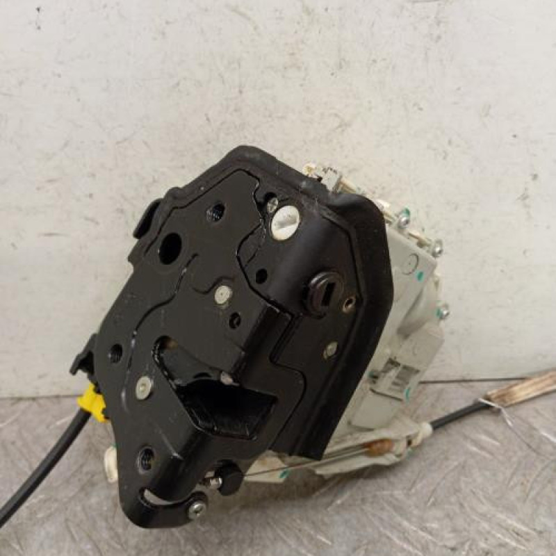 Serrure arriere gauche AUDI Q5 1 Serrure arriere gauche AUDI Q5 1