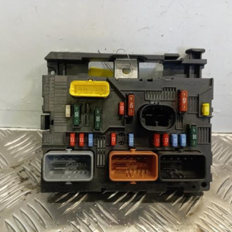 Boitier servitude moteur (BSM) CITROEN C2