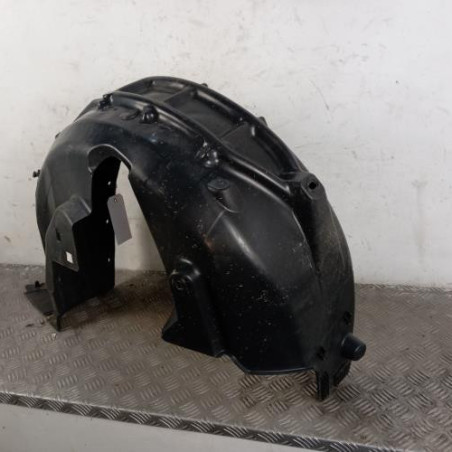 Pare boue arriere gauche PEUGEOT 208 2