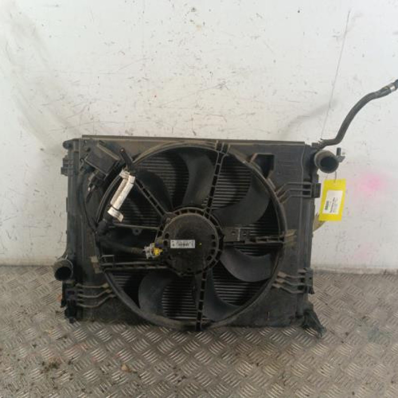 Radiateur eau RENAULT MEGANE 4 Radiateur eau RENAULT MEGANE 4