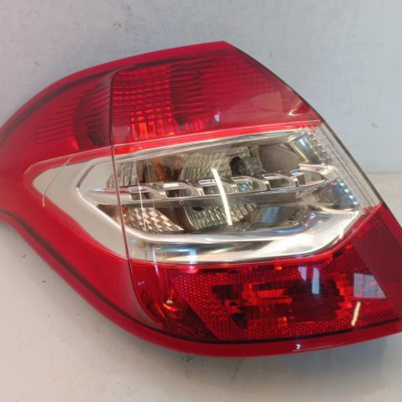 Feu arriere principal gauche (feux) CITROEN C4 2 Feu arriere principal gauche (feux) CITROEN C4 2