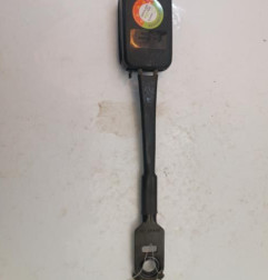 Attache ceinture avant gauche PEUGEOT 308 1 Photo n°1