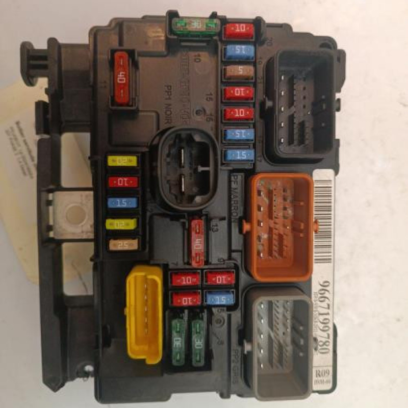 Boitier servitude moteur (BSM) PEUGEOT 207 Boitier servitude moteur (BSM) PEUGEOT 207