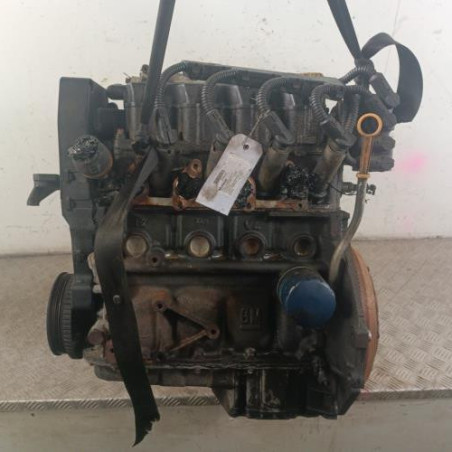 Moteur OPEL COMBO C Photo n°1