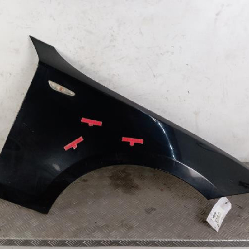 Aile avant droit BMW SERIE 1 E87