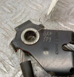 Attache ceinture avant droit RENAULT TWINGO 1 Photo n°3