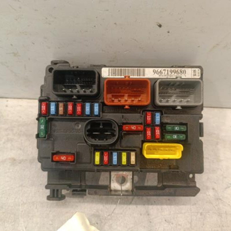 Boitier servitude moteur (BSM) CITROEN C3 1 Boitier servitude moteur (BSM) CITROEN C3 1