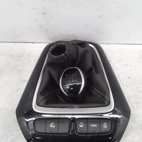 Pommeau de vitesses OPEL CORSA F Photo n°1