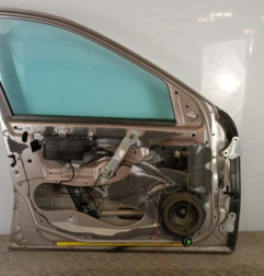Porte avant gauche MERCEDES CLASSE C 203 Photo n°3