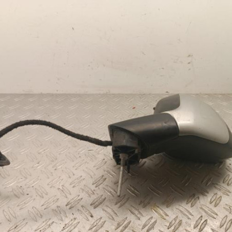 Retroviseur droit PEUGEOT 5008 1