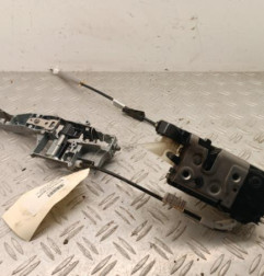 Serrure avant gauche PEUGEOT 208 1