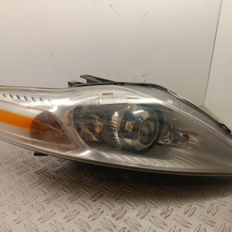 Optique avant principal droit (feux)(phare) FORD MONDEO 3