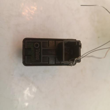 Interrupteur de leve vitre avant gauche CITROEN BERLINGO 2