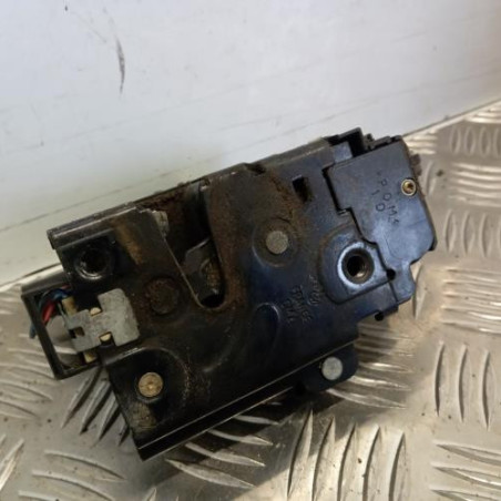 Serrure avant droit VOLKSWAGEN GOLF 4