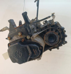 Boite de vitesses VOLKSWAGEN POLO 4 Photo n°3