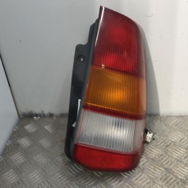 Feu arriere principal droit (feux) MITSUBISHI SPACE STAR 2