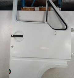 Porte avant droit RENAULT MASTER 1 Photo n°1