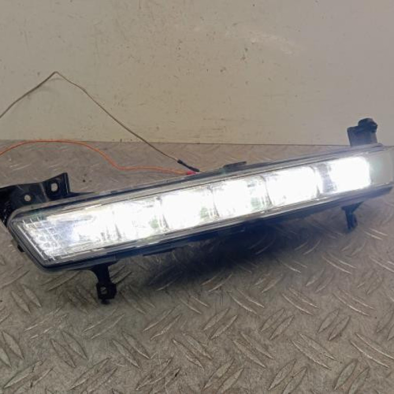 Feu diurne avant gauche CITROEN C4 GRAND PICASSO 1 Feu diurne avant gauche CITROEN C4 GRAND PICASSO 1