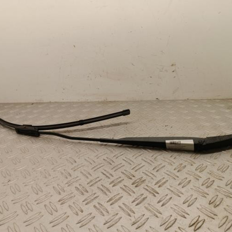 Bras essuie glace avant gauche RENAULT CLIO 3 Bras essuie glace avant gauche RENAULT CLIO 3