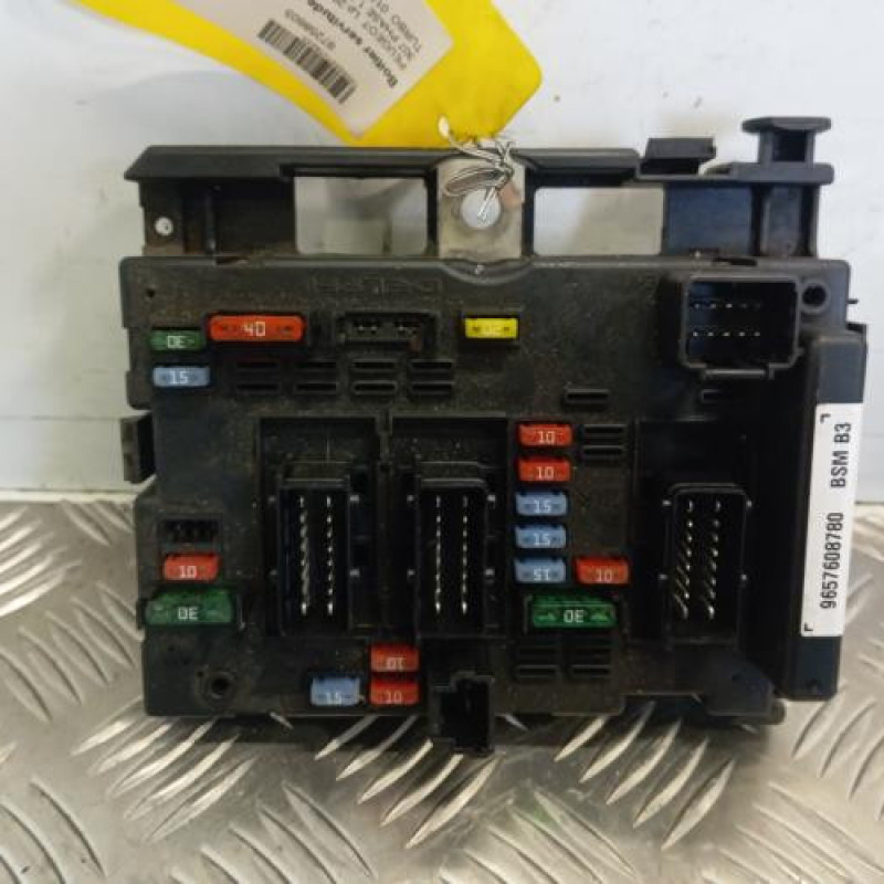 Boitier servitude moteur (BSM) PEUGEOT 307