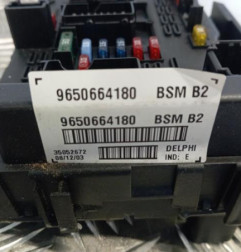 Boitier servitude moteur (BSM) PEUGEOT 206