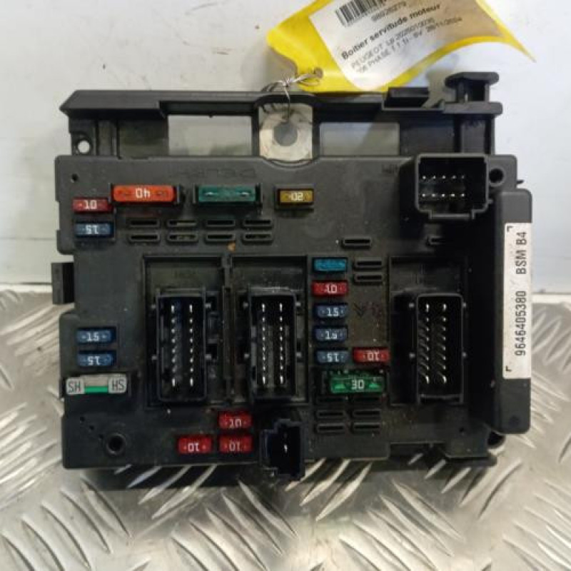 Boitier servitude moteur (BSM) PEUGEOT 206