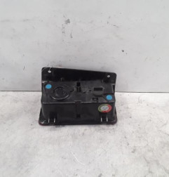 Feu de pare choc arriere droit RENAULT TRAFIC 3 COURT Photo n°2