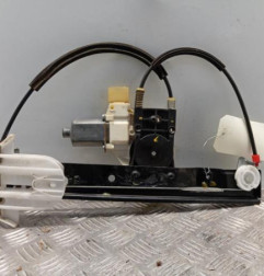 Leve vitre electrique arriere gauche FORD MONDEO 3 Photo n°4