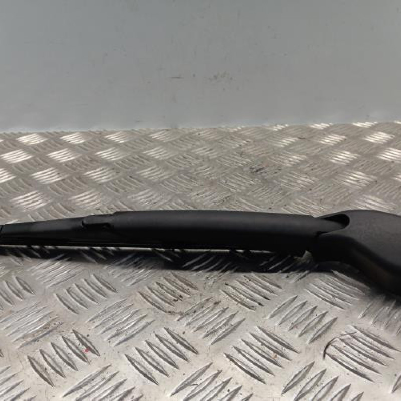 Bras essuie glace arriere FORD FOCUS 3 Bras essuie glace arriere FORD FOCUS 3