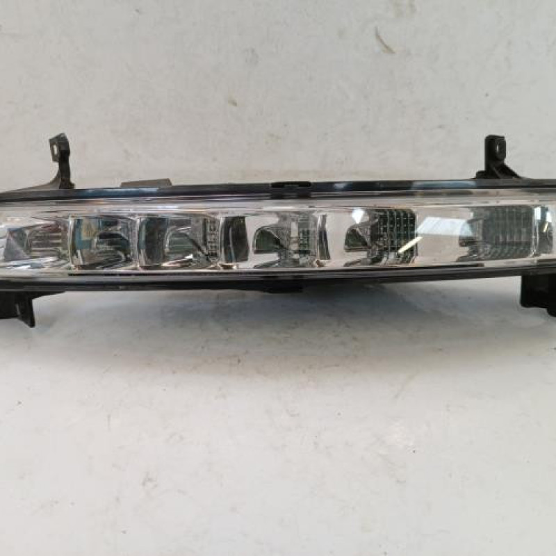 Feu diurne avant droit CITROEN C4 GRAND PICASSO 1 Feu diurne avant droit CITROEN C4 GRAND PICASSO 1