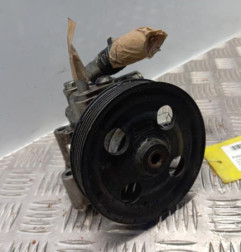 Pompe de direction FORD MONDEO 3 Photo n°3