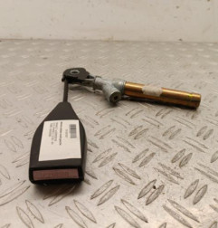 Attache ceinture avant gauche RENAULT CLIO 2 Photo n°1