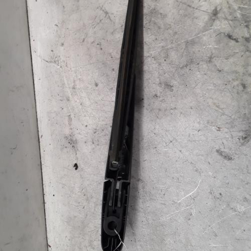 Bras essuie glace arriere CITROEN C3 AIRCROSS Bras essuie glace arriere CITROEN C3 AIRCROSS