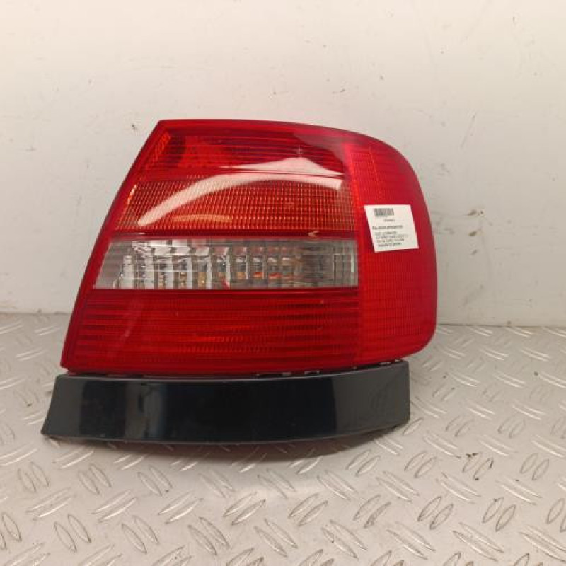 Feu arriere principal droit (feux) AUDI A4 1