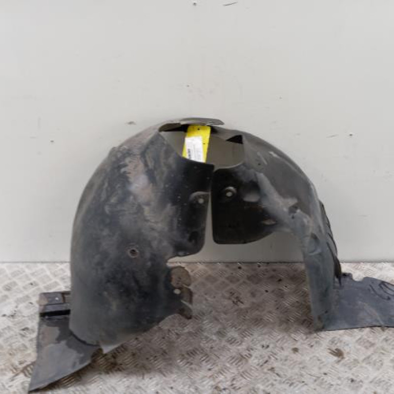 Pare boue avant gauche PEUGEOT 206