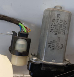 Leve vitre electrique arriere droit BMW SERIE 1 F20 Photo n°5