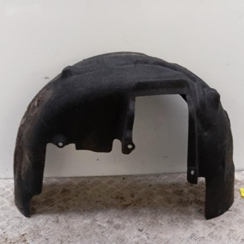 Pare boue arriere droit BMW SERIE 1 F20