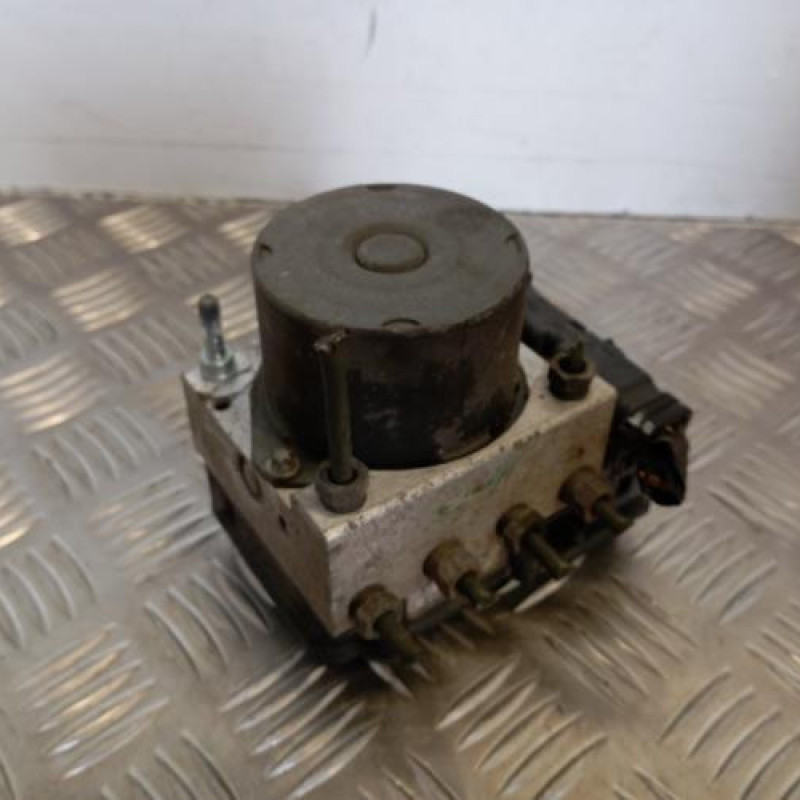 Bloc ABS (freins anti-blocage) NISSAN MICRA 3 Bloc ABS (freins anti-blocage) NISSAN MICRA 3