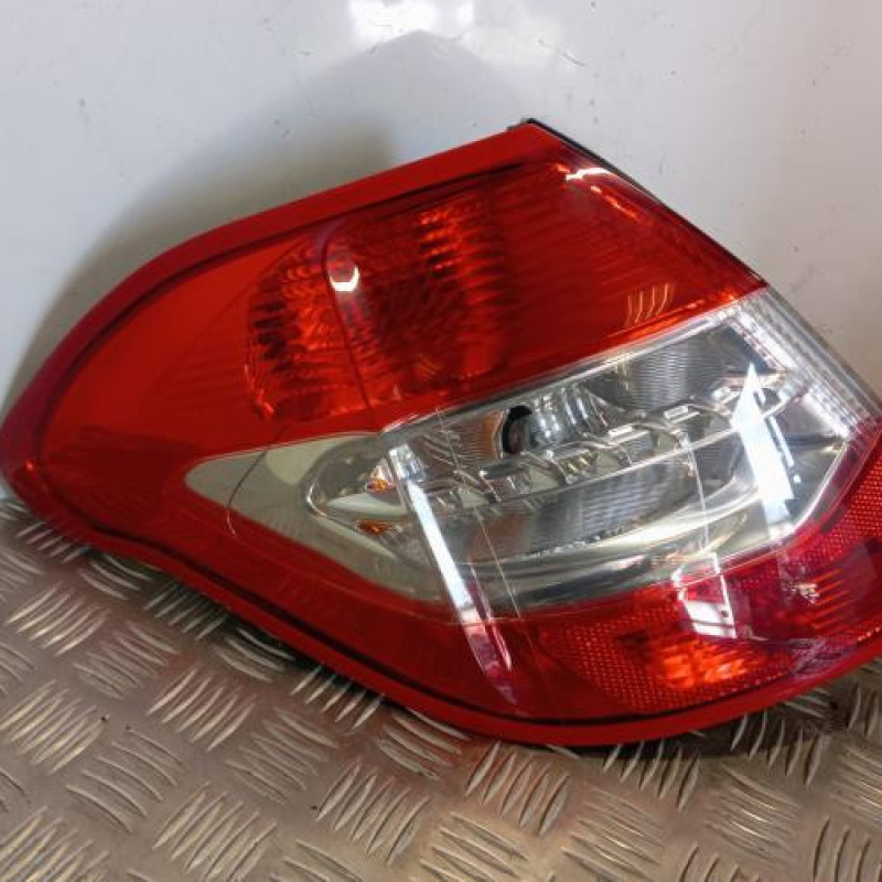 Feu arriere principal gauche (feux) CITROEN C4 2 Feu arriere principal gauche (feux) CITROEN C4 2