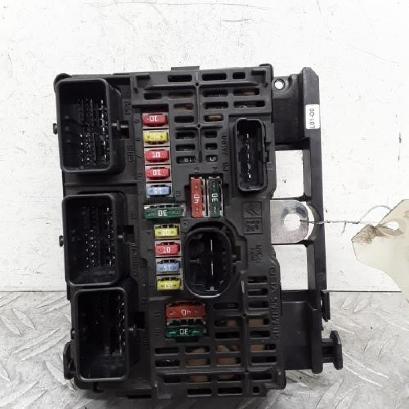 Boitier servitude moteur (BSM) PEUGEOT 407