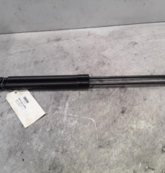 Verin de coffre OPEL CORSA F Photo n°1